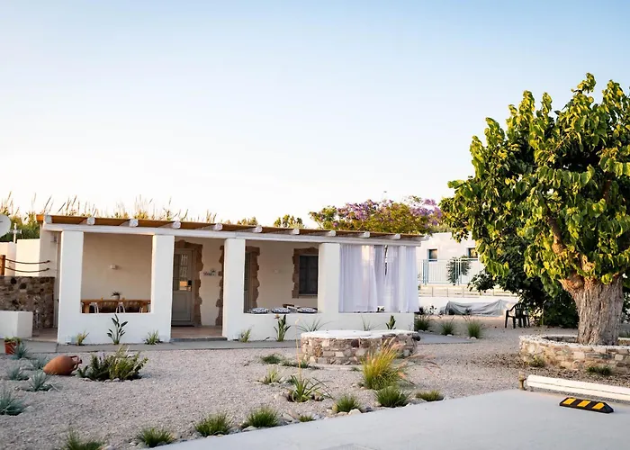 Villa The Windmill - 50m From The Sea *