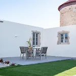 فيلة The Windmill - 50m From The Sea
