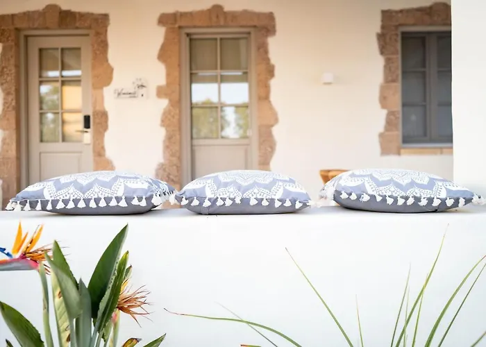 Villa The Windmill - 50m From The Sea *