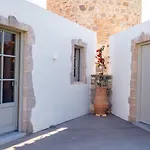 The Windmill - 50m From The Sea